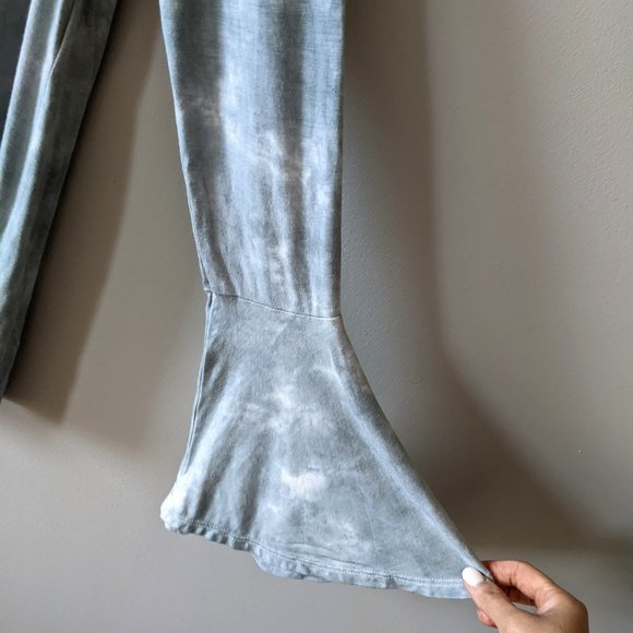 NWT American Eagle Soft & Sexy Tie Dye Flare Sleeve Top - Picture 5 of 6